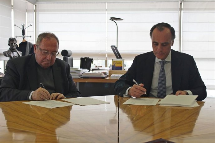 Signa conveni CaixaBank i Cambra de comerç d'Espanya