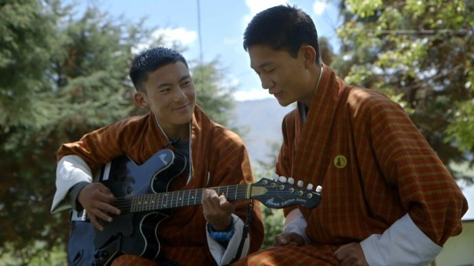 Fotograma de la película The Next Guardian (2017)