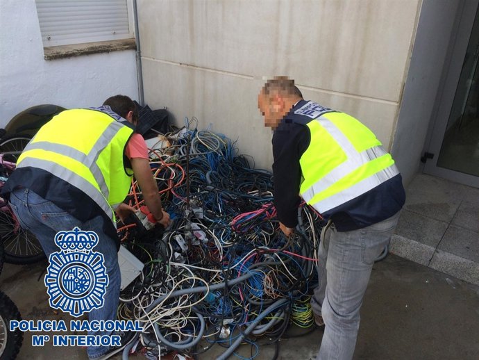 Nota Prensa Imagen Cadiz: La Policía Nacional Investiga A Un Hombre Tras Electro