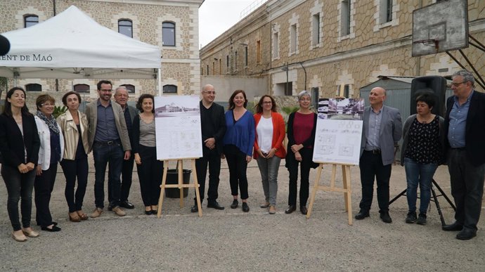 Armengol y santiago en Mahón               