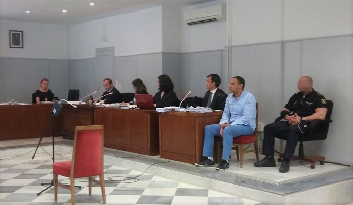 Juicio al acusado de asesinar a su bebé de 45 días en Almería