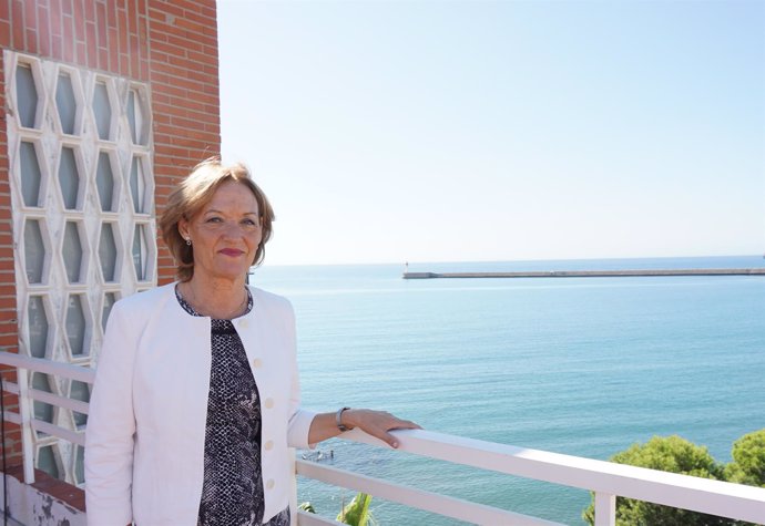 La presidenta de la Autoridad Portuaria de Almería, Carmen Ortiz