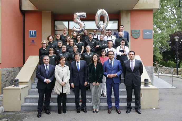 CONMEMORACIÓN 50 ANIVERSARIO PARADOR DE GIJÓN