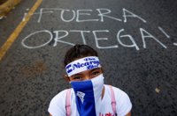 Gobierno, manifestantes y mediadores se reúnen para decidir el futuro del diálogo nacional en Nicaragua