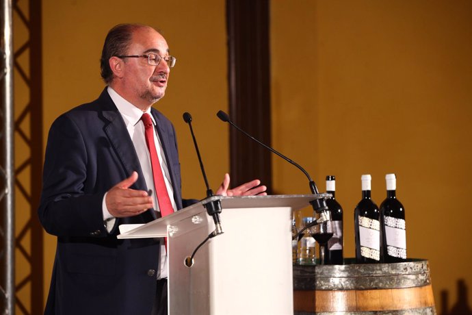 El presidente del Gobierno de Aragón, Javier Lambán, este lunes en Cariñena.