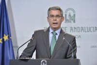 La Junta desea para España la "estabilidad" que tiene Andalucía, con "gobierno fuerte y presupuestos aprobados"