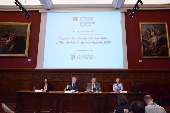 Fwd: [Gruposociedad] Crue Universidades Envía Al Gobierno Su Contribución Al Pla