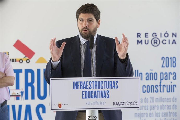 Fernando López Miras presenta el Plan de Infraestructuras Educativas 