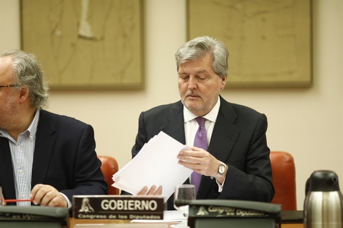 Íñigo Méndez de Vigo compareix en la Comissió d'Educació i Esport