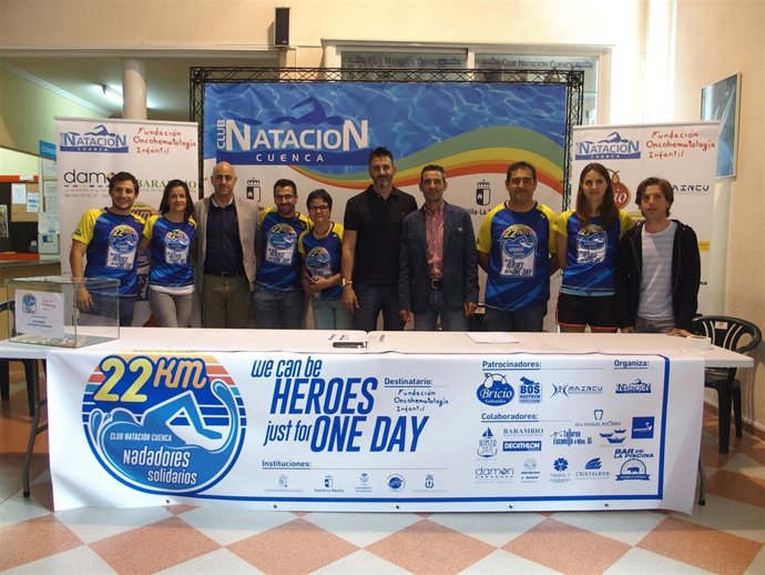 Nota Y Foto Presentación Reto Solidario Natación