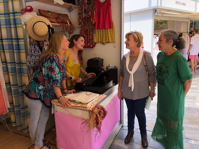 Pelegrín inaugura la IV edición de la Feria de Verano