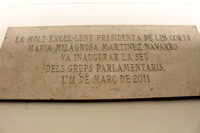 PLACA MILAGROSA MARTÍNEZ
