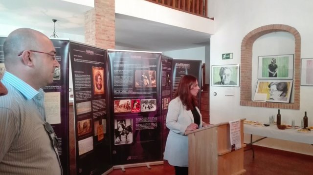 Inauguración de mujeres represaliadas por el franquismo en El Gastor