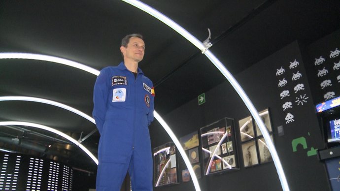 Pedro Duque presenta la exposición 'Marte. La conquista de un sueño'