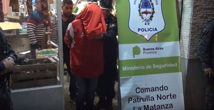 Delincuentes detenidos en una verdulería de La Matanza, Argentina
