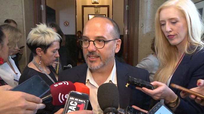 Carles Campuzano als passadissos del Congrés