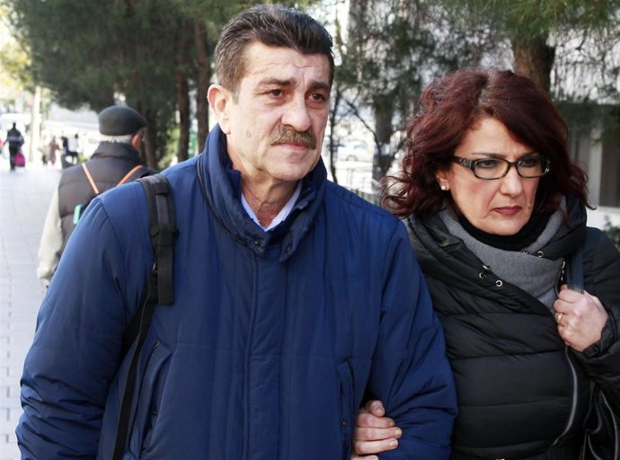 SANTINA Y PIPPO BIONDO