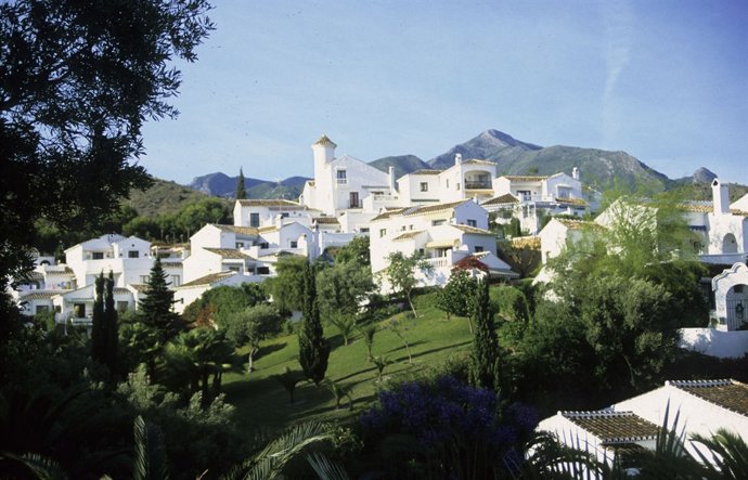 Viviendas turismo residencial costa del sol living casas extranjeros venta