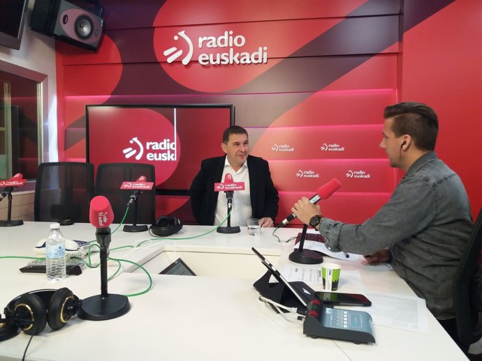 Entrevista a Arnaldo Otegi en Radio Euskadi