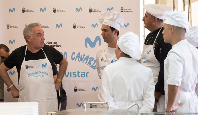El cocinero español Ferran Adrià durante su visita a Tenerife 