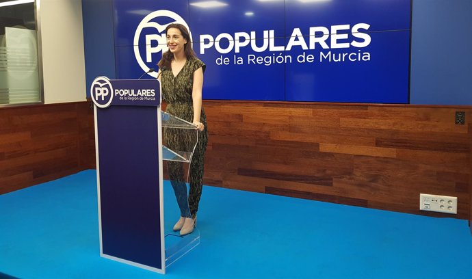 Nuria Fuentes, durante la rueda de prensa