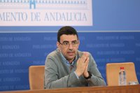 PSOE-A espera que prospere la moción de censura y no cuestiona la "ronda preceptiva y normal" con otros partidos