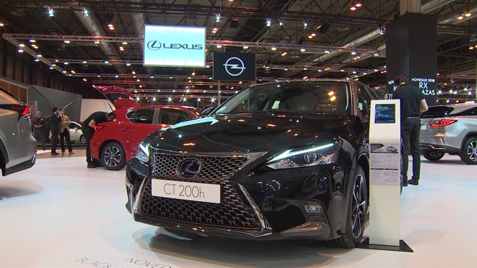 Presentación Lexus en el Salón del Automóvil de Madrid