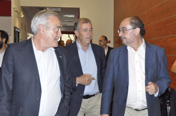 Javier Lambán, Antonio Cosculluela y Javier Sada (PSOE).