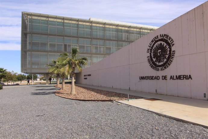 Edificio de gobierno de la Universidad de Almería (UAL)