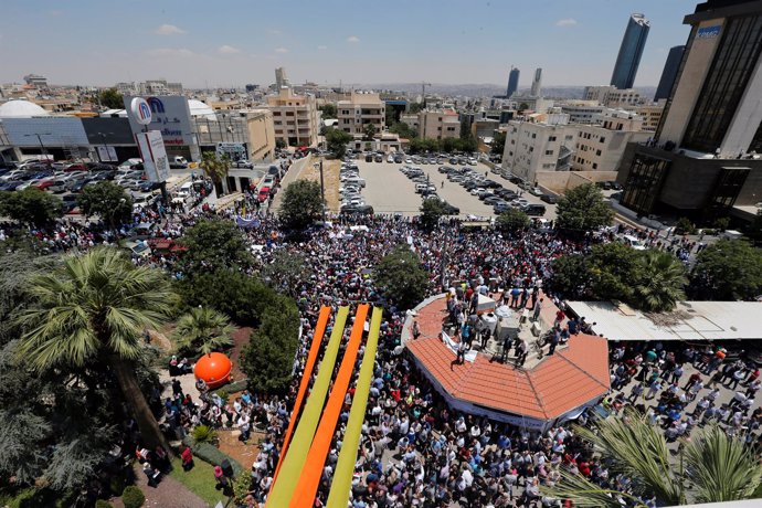 Huelga en Jordania contra el aumento de los impuestos reclamado por el FMI