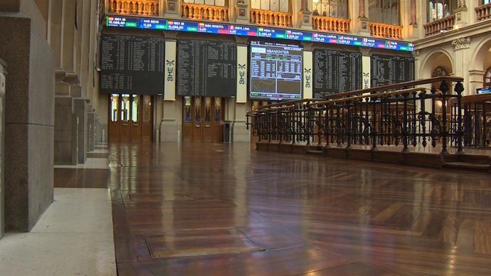 Imágenes de la apertura de la Bolsa de Madrid