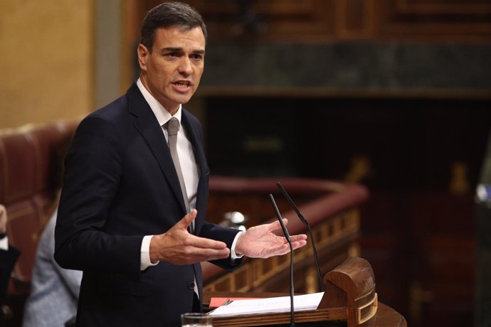 Pedro Sánchez interviene durante la moción de censura