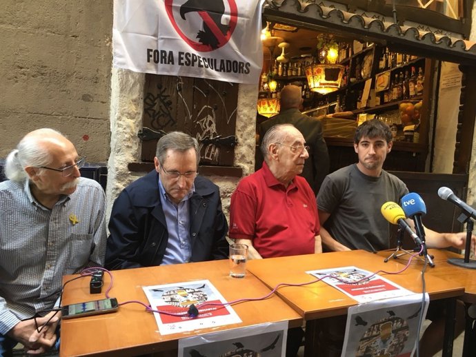 Entidades del Gòtic exigen paralizar las subastas de inmuebles