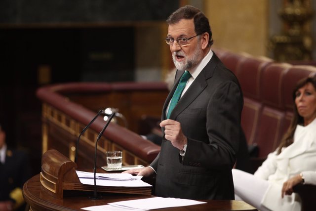 Rajoy interviene durante el debate de la moción