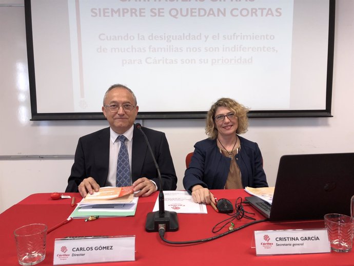 Carlos Gómez y Cristina García han presentado la memoria de Cáritas de 2017