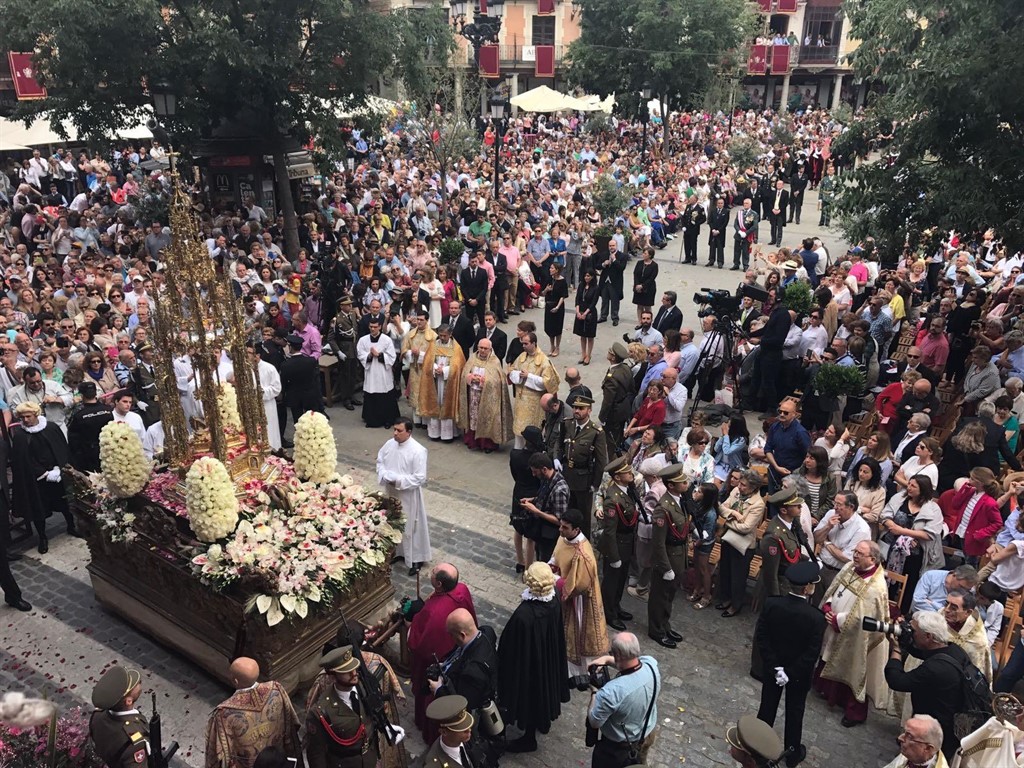 La procesión del Corpus Christi se vive en Toledo un año más con gran ...