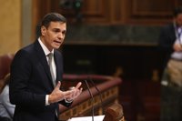 Sánchez habla sobre pobreza, dependencia e igualdad durante la moción de censura y Rajoy se centra en la política