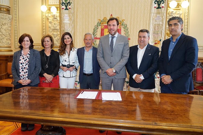 Firma del convenio de depuración de Valladolid y su entorno