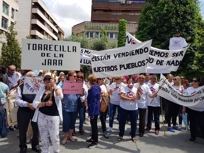 Manifestación Macrogranjas en Talavera