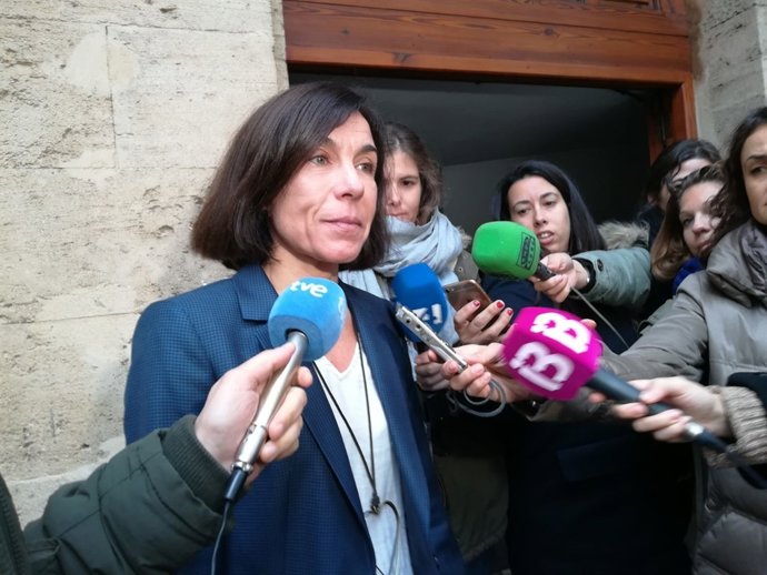Pilar Carbonell al salir del Juzgado