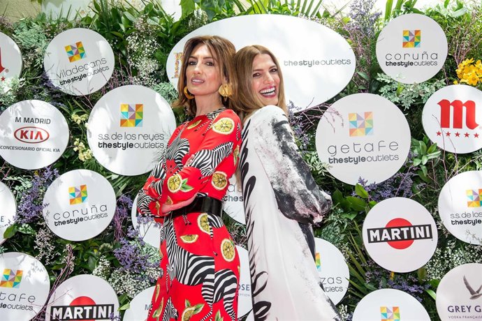 NIEVES ÁLVAREZ Y LAURA SÁNCHEZ