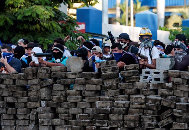 Barricadas en Managua por la represión de las proestas contra el Gobierno