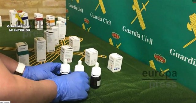 Material intervenidos en los registros de la Guardia Civil
