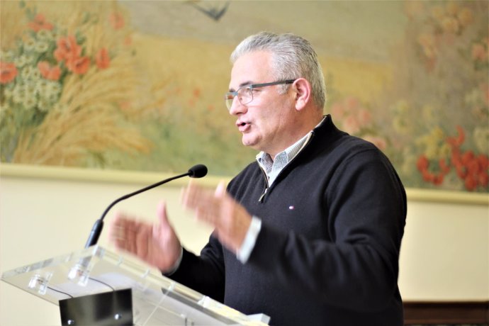 El portavoz parlamentario de El PI, Jaume Font, tras una Junta de Portavoces
