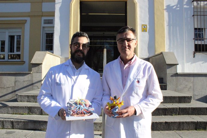 El doctor Jordi Broncano y el doctor Álvarez Kindelán. 