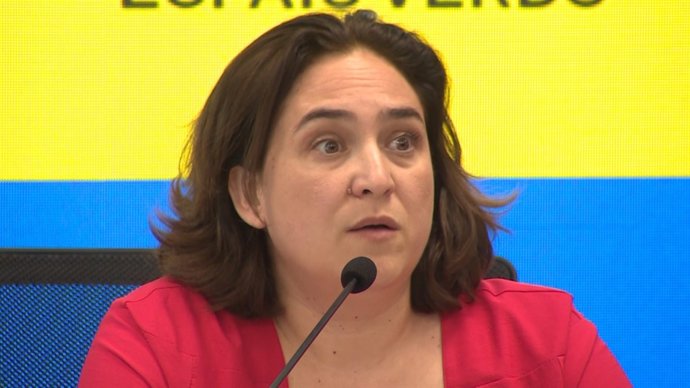 L'alcaldessa de Barcelona,  Ada Colau, en roda de premsa
