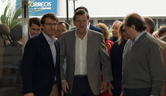 Rajoy en una de sus visitas a Salamanca junto a Fernández Mañueco 