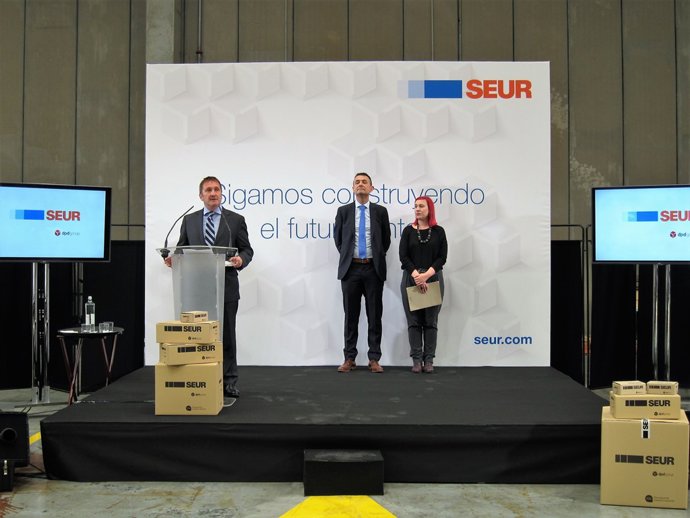  Yves Delmas (Seur) Marta Mayordomo (Ayto.Prat) Carlos Tarragona (Seur)