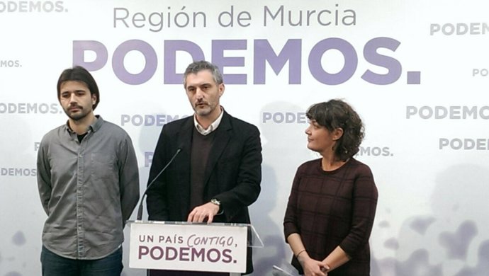 Javier Sánchez, Oscar Urralburu y María Giménez