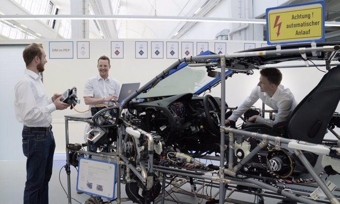 Formación de ingenieros para vehículos eléctricos de Volkswagen